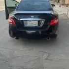 نيسان مكسيما