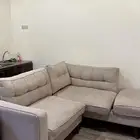 كنب حرف L للبيع بحالة ممتازة