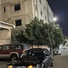 السلام عليكم عندي سياره كلزلر 2005 معدل عليه السياره للبيع