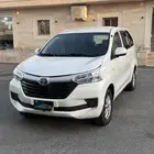 للبيع تويوتا افانزا 2017