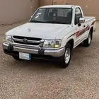 هايلكس 2004 بلد