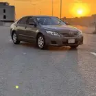 للبيع كامري 2011 (قير عادي)