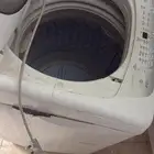 غساله توشيبا 8 كيلو اي سعر عادي تشتغل بس خربانه من تحت