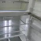 ثلاجه ال جي نظيفه