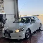 للبيع اكورد 2010 نضيفه