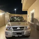 للبيع باجيرو 2004