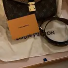 شنطة لويس  يتون LV