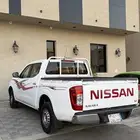 نافارا SE 2016 نظيفف