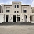للبيع روف علوي بملحق احدرفيده
