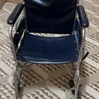 كرسي متحرك