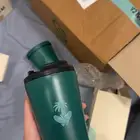 متوفر المق الأخضر والبنفسجي