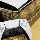 بلاستيشن فايف سلم للبيع استخدام شهر و15 يوم فقط الجهاز جديد