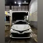 كامري 2019 فل كامل هايبرد اول مالك للبيع