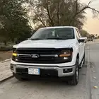 للبيع فورد أف F150 XLT جديد ممشى1250 كيلو فقط V8 أبيض 2025