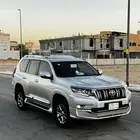 برادو 2020 vx كامل الموصافت اول مالك ممشى46 الف وكاله