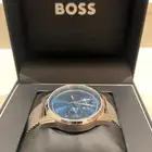 ساعة BOSS للبيع