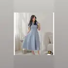فستان ازرق للعمر المحير