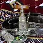 جنابي كفو نجرانيه فيها صنعانيه وفيه حك زراف وفيها قرن