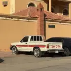 هايلكس للبيع الموديل 1990