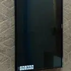 للبيع شاشه مستعمله وكاله مابها الخدش مجاها شي 45بوصا