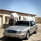 للبيع فورد فكتوريا 2009