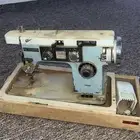 مكينه خياطه قديمه