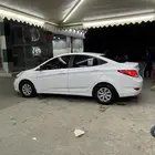 اكسنت نص فل للبيع
