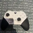 يد اكس بوكس احترافية أللون ابيض و اسود