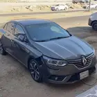 ميجان رينو نفس النيسان