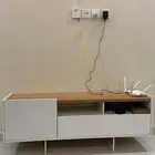 طاولة تلفزيون للبيع