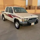 هايلوكس الموديل 2000