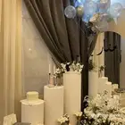 مرايا وطاولات استقبال