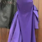 فستان من سولاس لندن