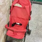 عربة اطفال شبه جديده