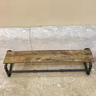 علاقة عبايات وملابس