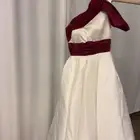 فستان حفلات جديد استخدام يوم واحد 5 ساعات فقط