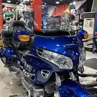 قولد وينق بحالة ممتازة ب 25500 ريال