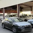 تويوتا كامري Eبنزين 2025 كاش وتقسيط