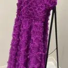 فستان للبيع