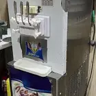 آلة ايسكريم