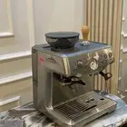 ماكينة قهوه