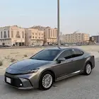 للبيع كامري 2025 LE فل كامل - بنزين