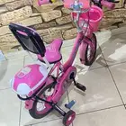 سيكل بناتي مقاس 12 نظيف جدا  وشبه جديد