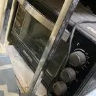 مكيف وفرن كهربائي