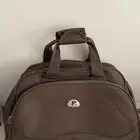 اي شنطه ب 20 ريال