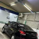 كيا بيجاس ل التقبيل