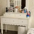 تسريحه للبيع