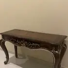 طاولة مدخل خشب