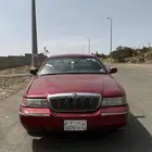 للبيع فورد 2000
