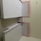 سريرين ودولابين مستعمله للبيع